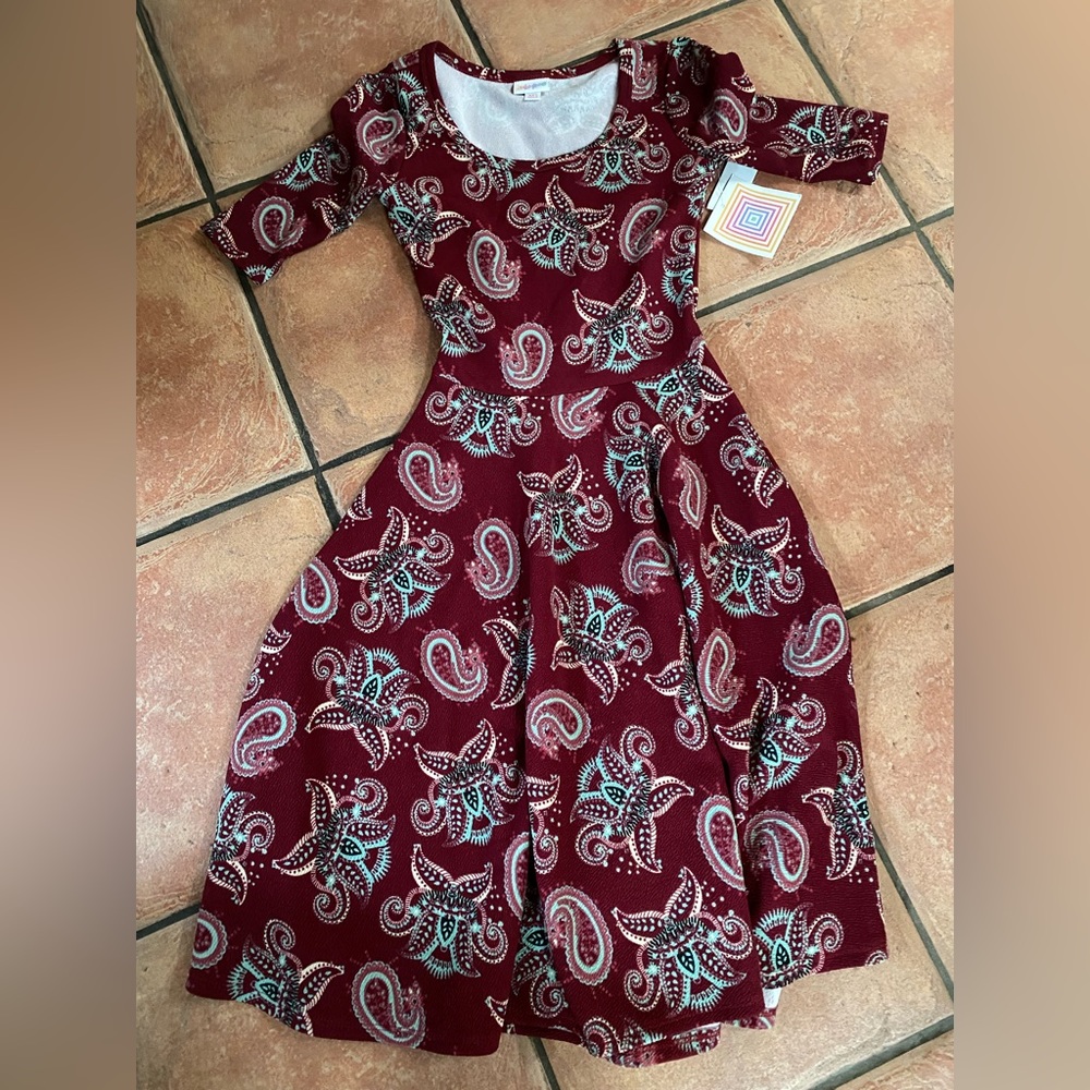 LuLaRoe NWT Nicole, burgundy and white/blue XXS